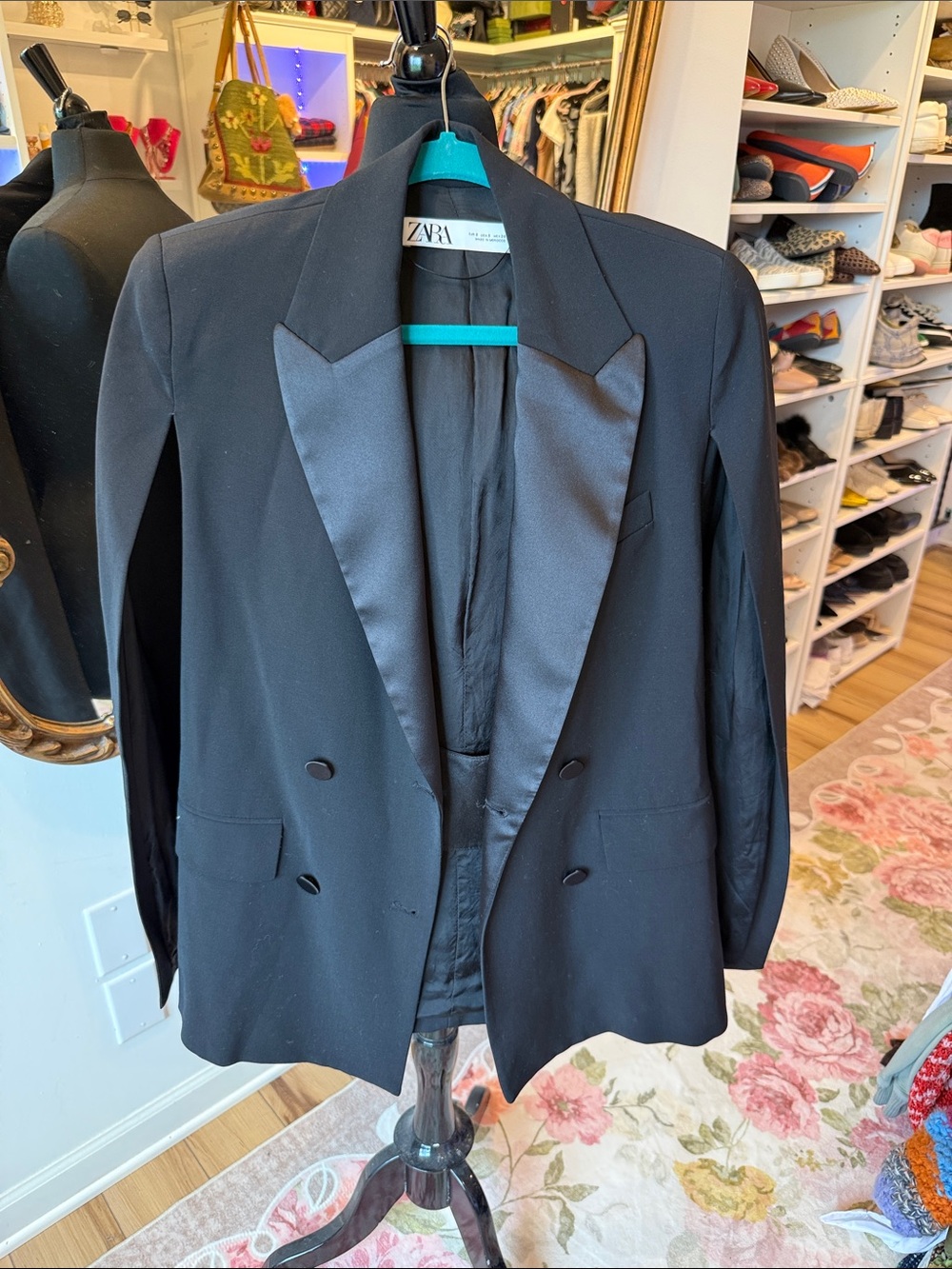 Zara Black Double-Breasted Satin Lapel Blazer